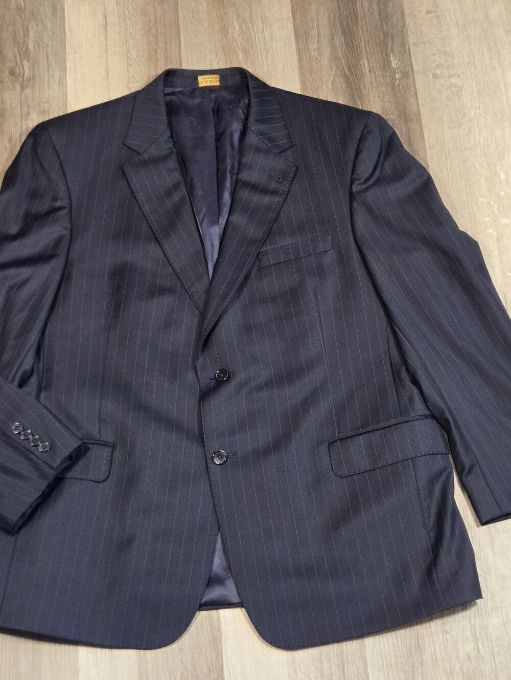JOS A BANK Signature Gold Dark Navy Pinstripe Blazer 46R 100% wool